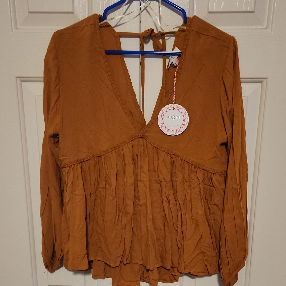 Umgee Rust Blouse with V-Neck
